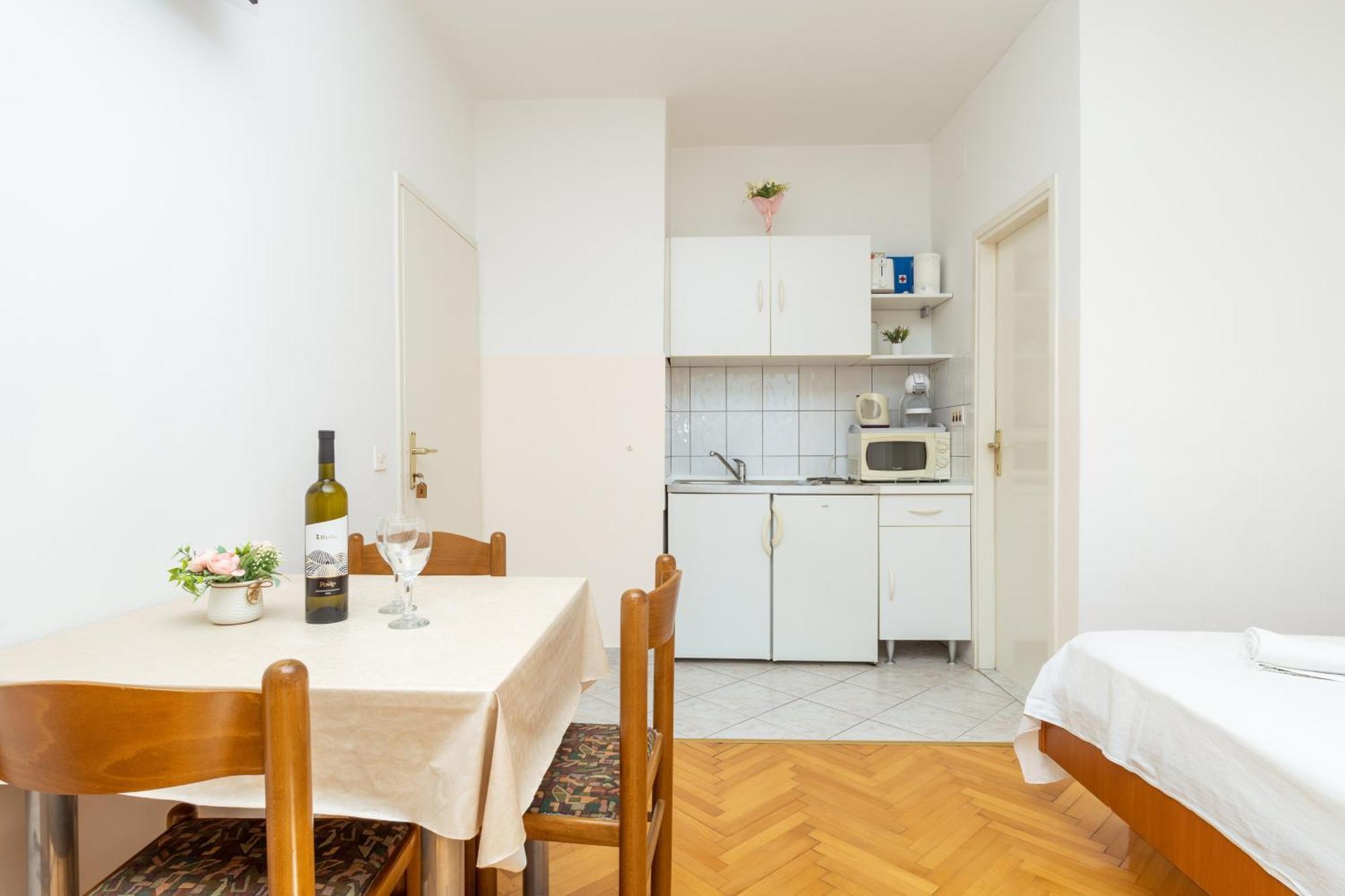 Apartments By The Sea Duce, Omis - 946 Exterior foto